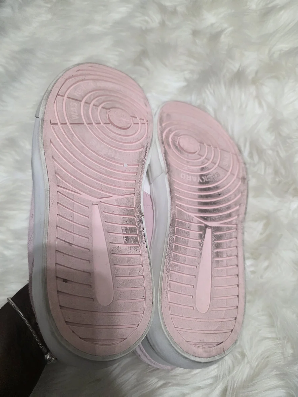 Jordan Women's White and Light Pink Low-Top Sneakers